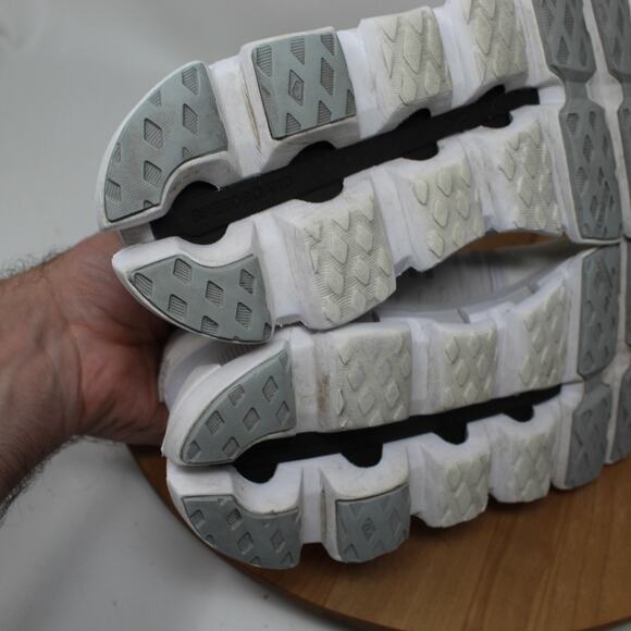 Sold - Picture 3 of 4